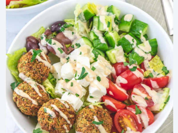 Falafel Salad